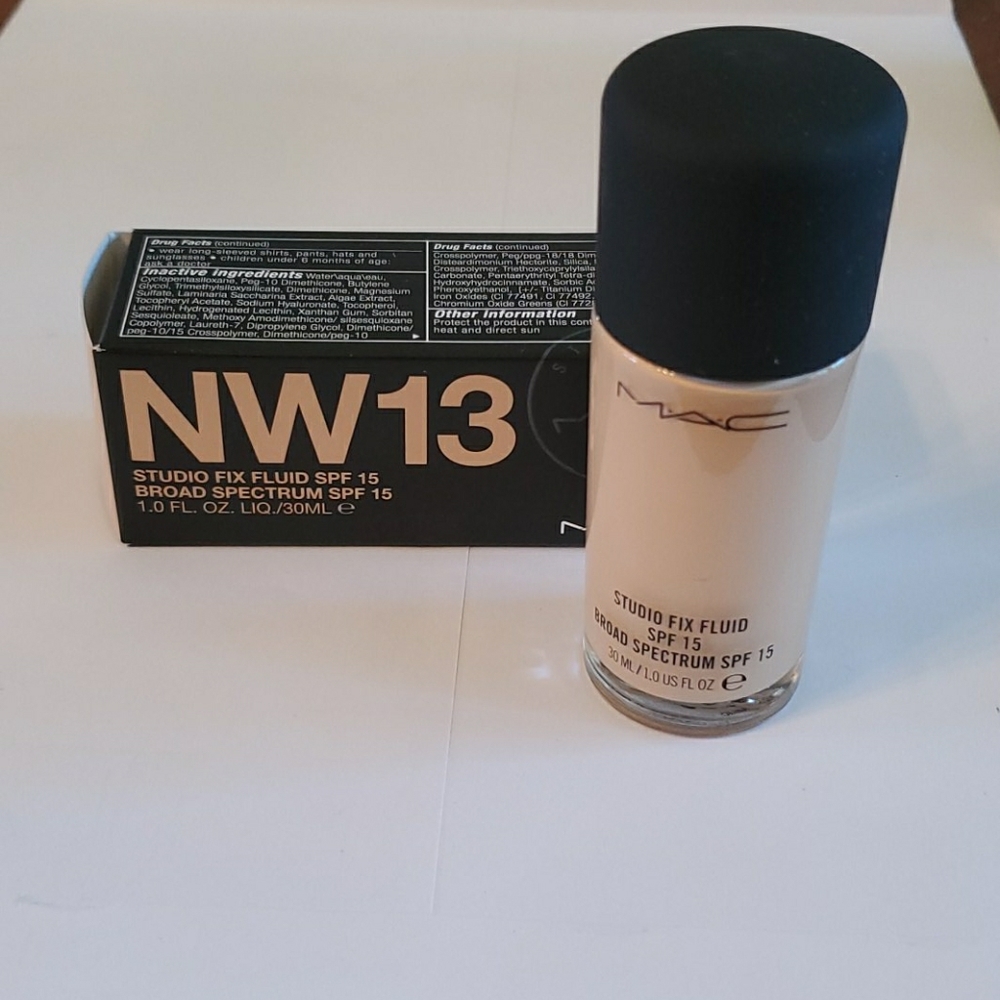 MAC Studio Fluid Fix NW13